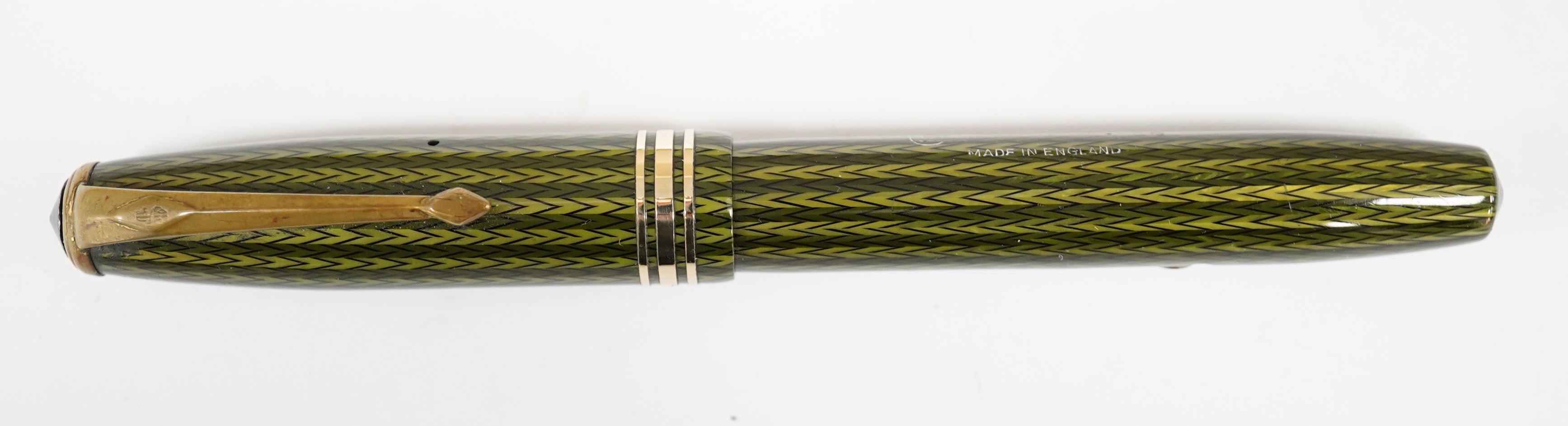 A Conway Stewart No.58 in green herringbone